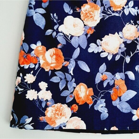 TALBOTS | Floral Cotton Blend Short Mini Skirt Navy Blue & Red Roses Sz 2 - Picture 4 of 12